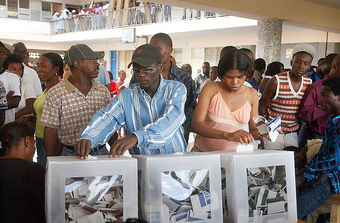 Haitians voting in the 2006 elections.